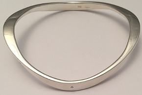 Diamond set Sterling Silver Wavy Bangle